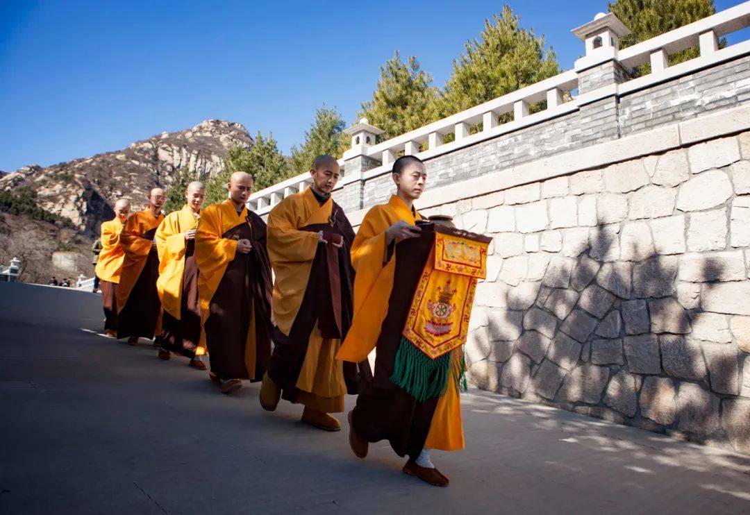 女性进入寺庙不可做的几点!一定要看!_寺院