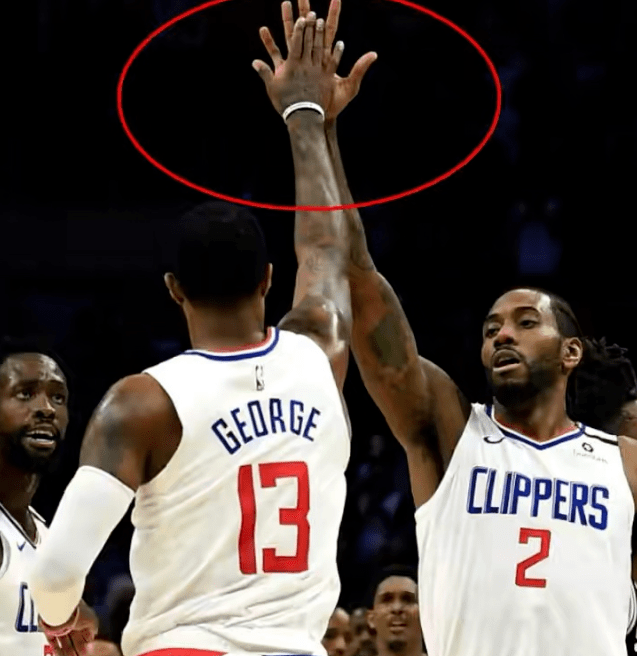 nba版没对比就没伤害,易建联臂展输kd 奥胖姚明身边显娇小