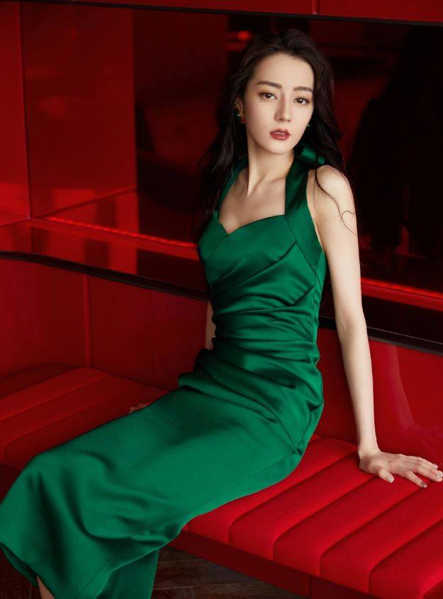 什么称之为御姐身材 271ecf06e28542a69f306534e888c553.jpeg