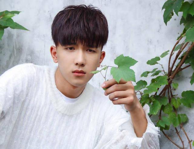 校草排名_鲁能巴蜀校草排名