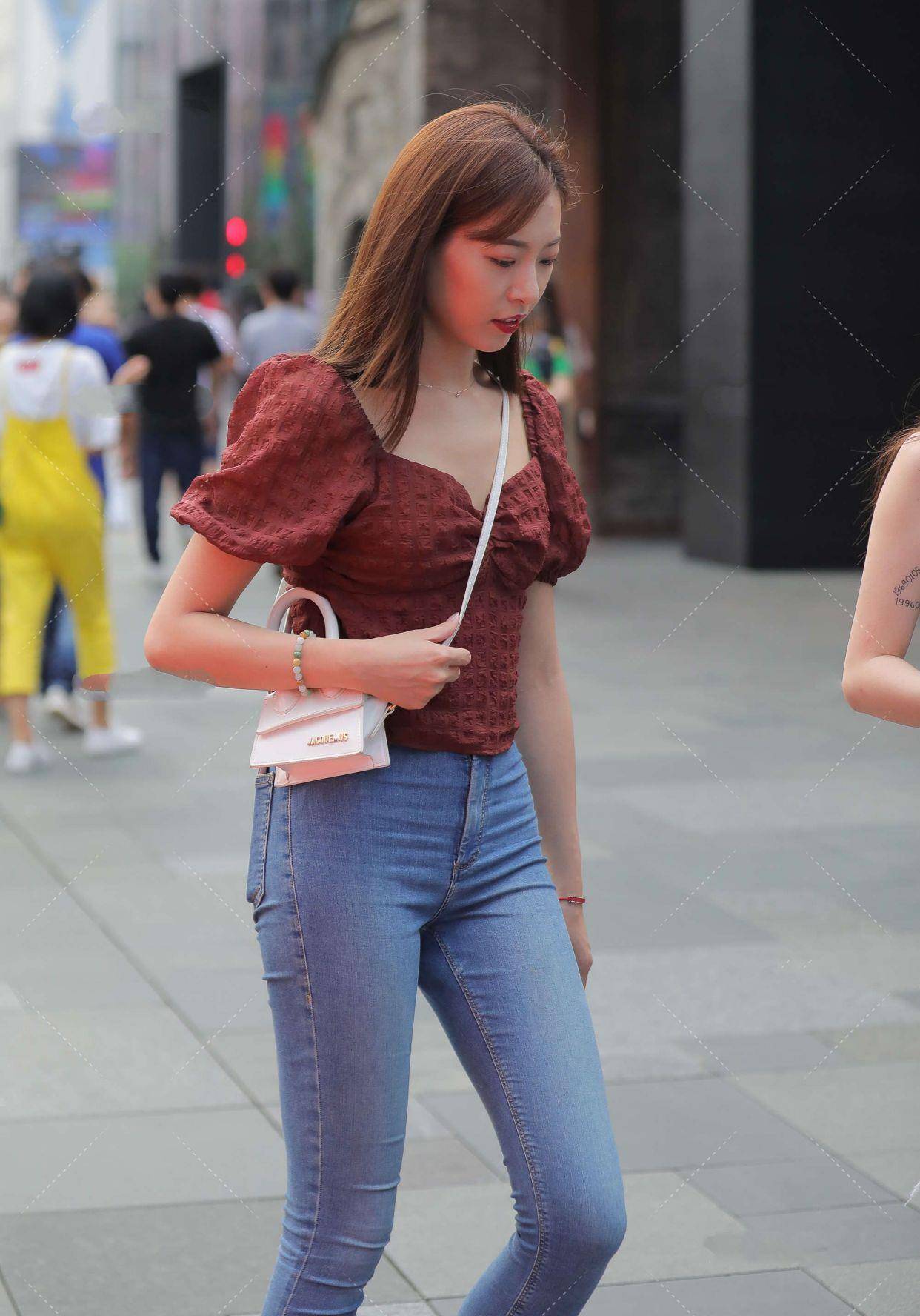 1294fab5699d4b5ba39da3157f72b525.jpeg