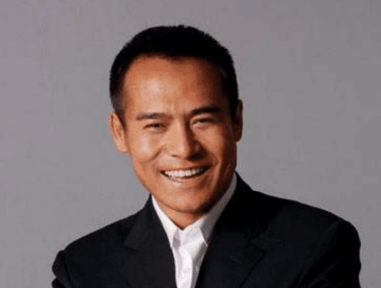 《西游记后传》20年了,乔灵儿外貌不变,他成了知名抗日剧演员_吴建