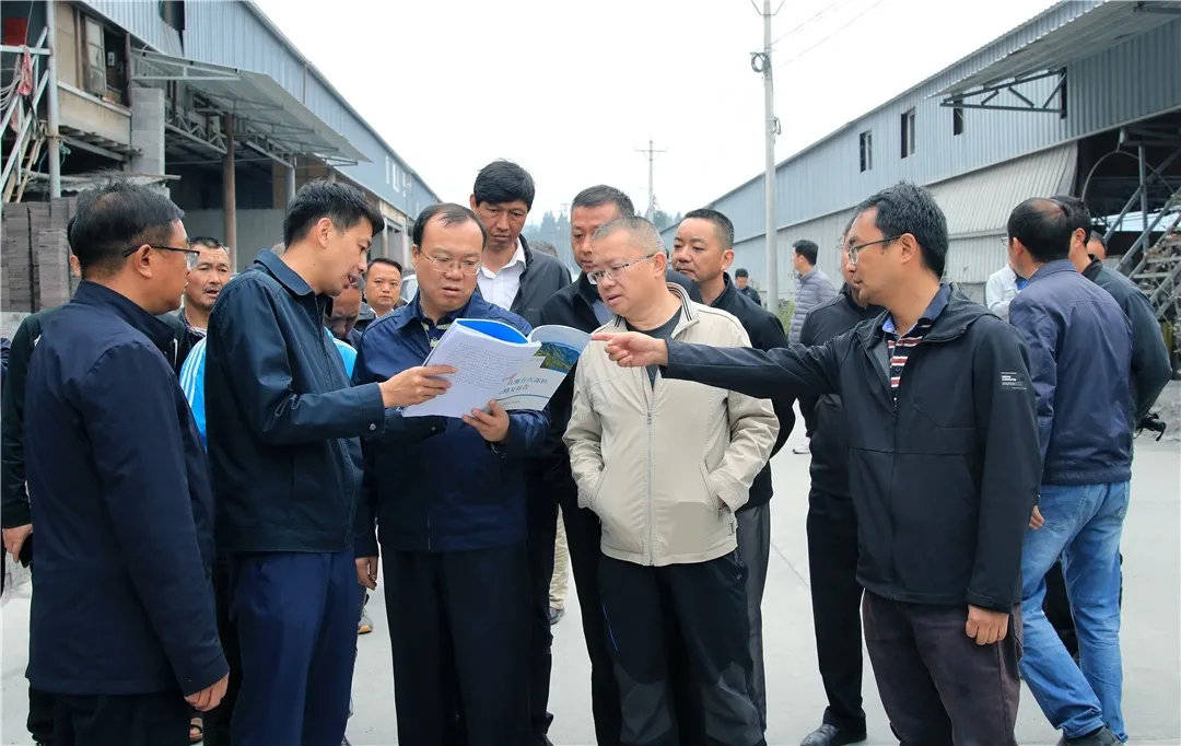 杨军在腾冲调研督办群众信访举报重点问题时要求以事实为依据以法律为