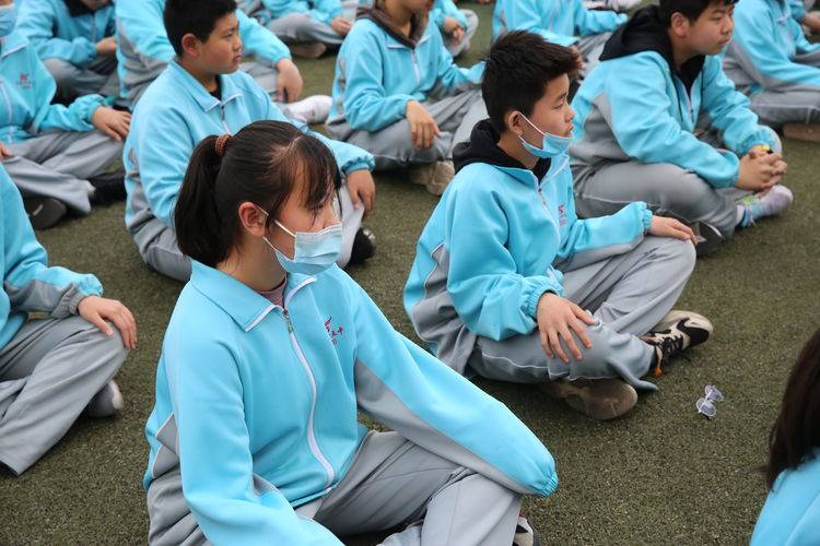 枣庄十五中举行法治副校长聘任仪式暨防校园欺凌法治报告会