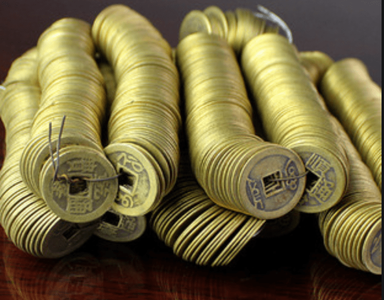 宋代,白银是被排除在官方货币体系之外的,虽然民间也使用散碎银两交易