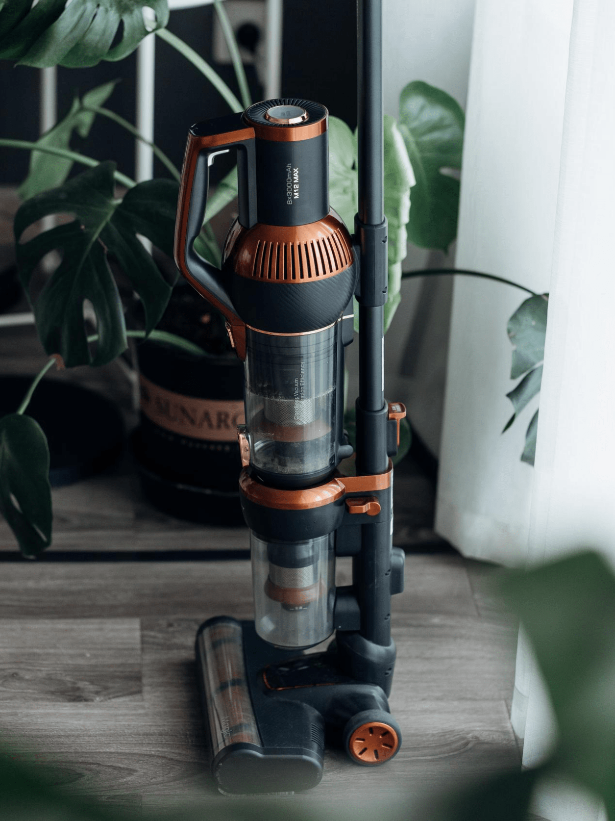 为中国女性定制莱克立式吸尘器是如何让打扫变轻松