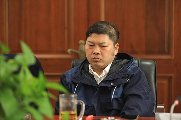 苏鹏砂石万里行湖南站高级顾问王平广东华宝矿机有限公司湖南分公司大