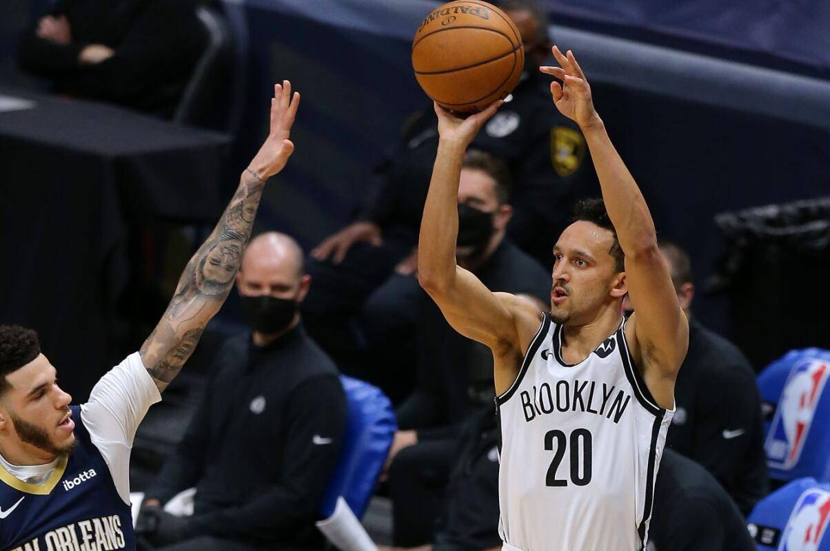 8%!篮网哈登替身火爆蹿升:4月投篮太准成欧文后场绝配_沙梅特