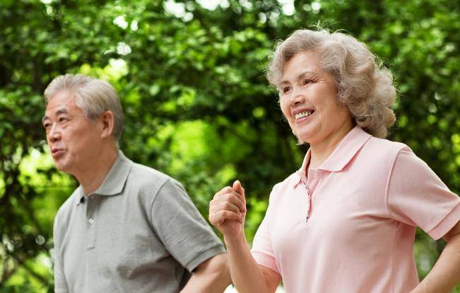 一般多少岁进入老年 b9d350e3738c4fe4acfbe4707ce420a9.jpeg