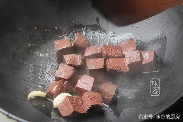 吃什么东西补钾最好的 314436d1154c48a4aa1fc9847cd9f8b0.jpeg