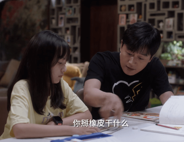 颜子悠的扮演者武泽锦,虽然笔者是第一次看他演出,但不得不说,他饰演