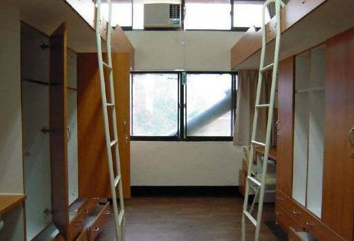 怎么装饰宿舍的床 63775771a5434449b363264f0ef1c87d.jpeg