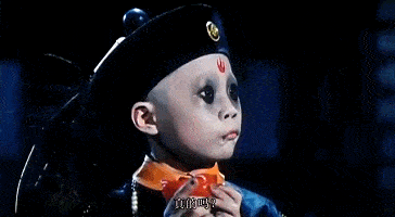 甚至有很多小孩都不敢看这类片,但总是有例外,就如在林正英僵尸片中