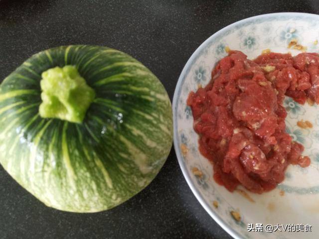 怎么做肉好吃又甜又香 011c6962396f4414b10e94a47c22ff9b.jpeg
