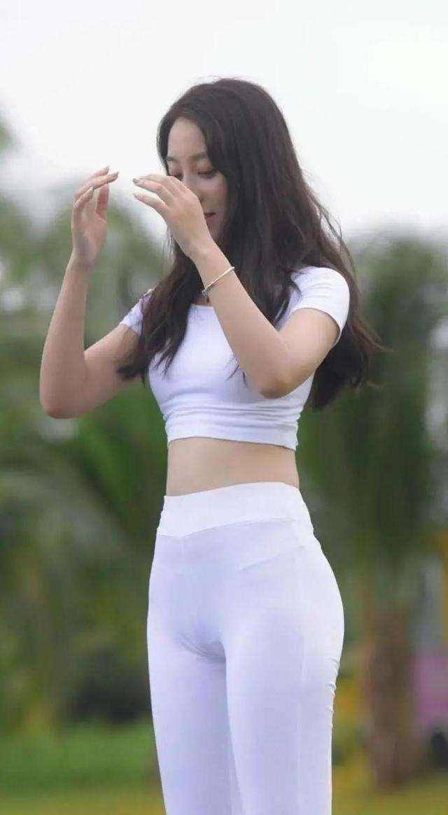 为什么有些人不显身高 82c82a5db8de4cb0830d0f2ee2cd9cbf.jpeg