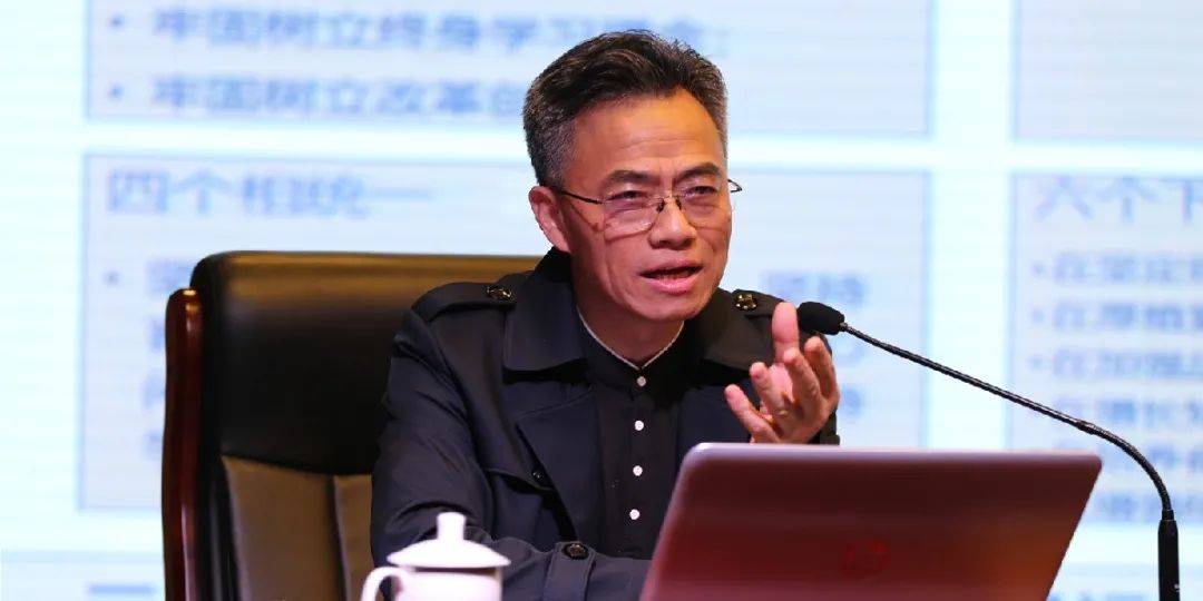 南通市海门区东洲小学:沿着名师的路向成就美好自己_马会长