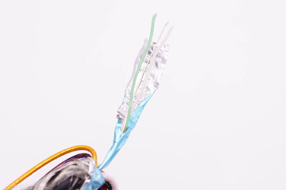内置|讯光电子0.8米USB4数据线拆解，内置赛普拉斯控制器