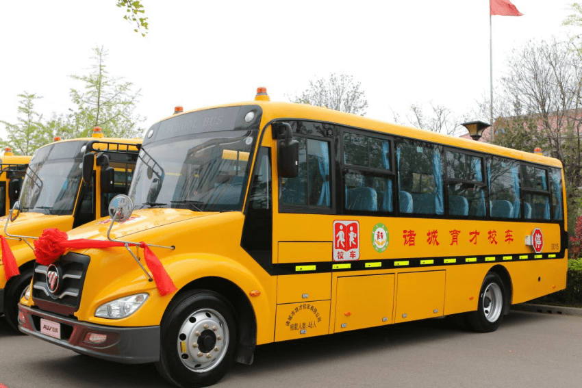 安全随行 守护成长 福田欧辉批量专用校车成功交付诸城育才