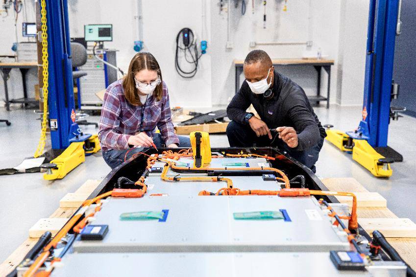 福特汽车成立全球电池创新中心 加速动力电池研发