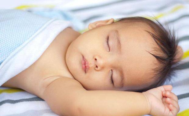 小孩一般几岁跟父母分床比较合适 2547e2ecd6824a458b87d81b9c905ca7.jpeg