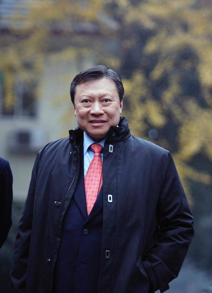 原创因婚恋问题与父母兄弟硬刚的香港富豪郭炳湘结局如何