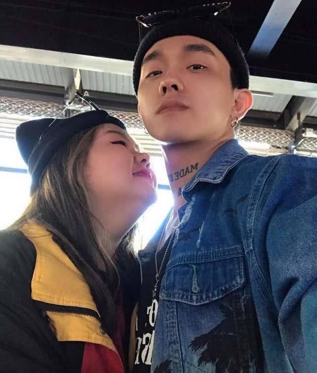 van tan来自越南胡志明市,不久前,他和他23岁的澳洲妻子nguyen thi