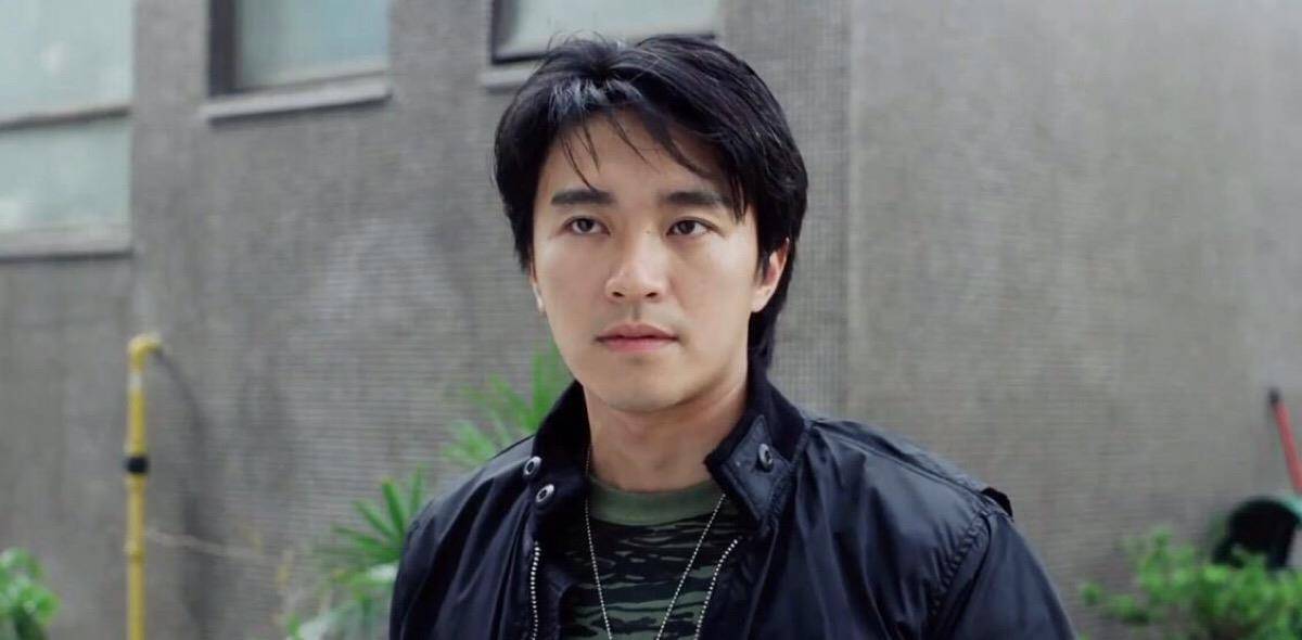周星驰为什么还不结婚,他不娶的原因是放不下谁吗?