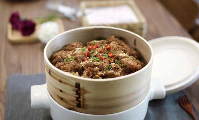 豆豉酱蒸排骨还放盐吗 76c2ee62a59f40a0b1862826dfa10241.jpeg