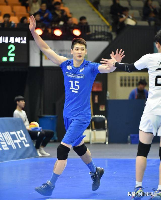 一个人怎么练排球 b325426542be478a9b41d2ec6ee53d62.jpeg