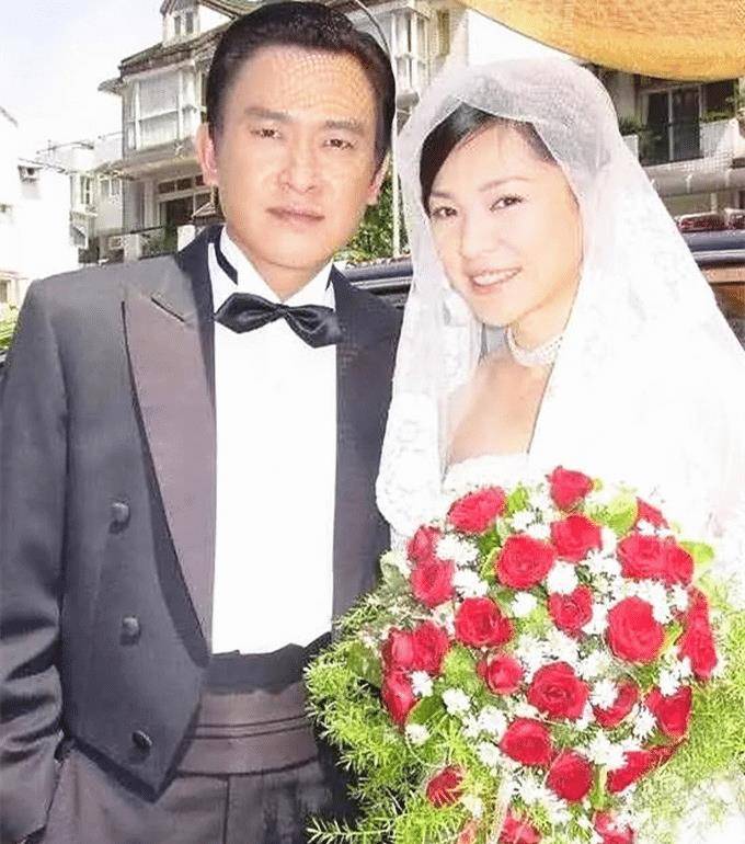 当然了,这难不到科班出身,且演戏经验丰富的张凤书.