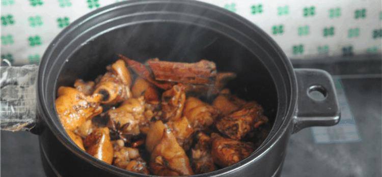 猪脚怎么炖适合小朋友吃 794005c8a72d47df8f3cd9b211f2103a.jpeg