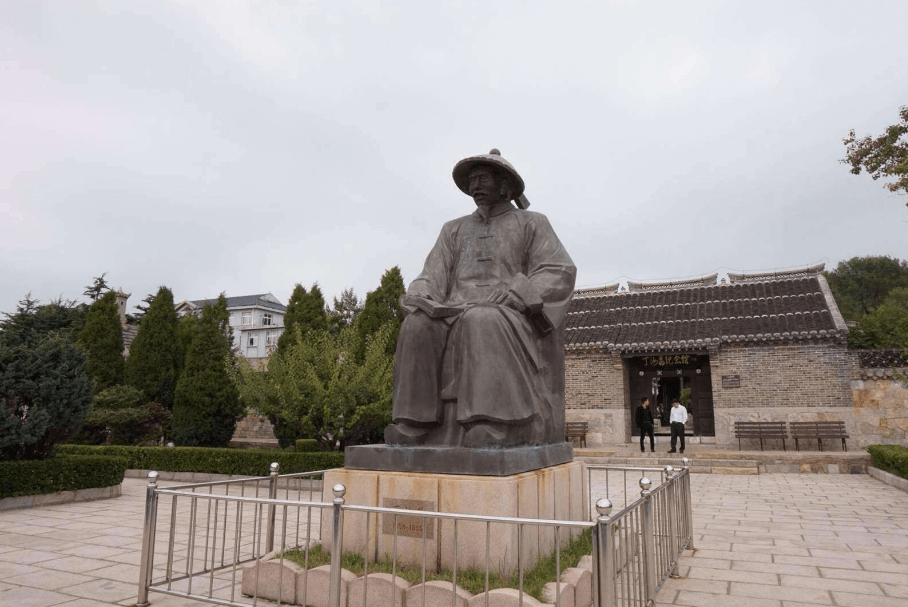 镇压天平天国时,清军杀降无数,为何放过了丁汝昌,还予以重用?