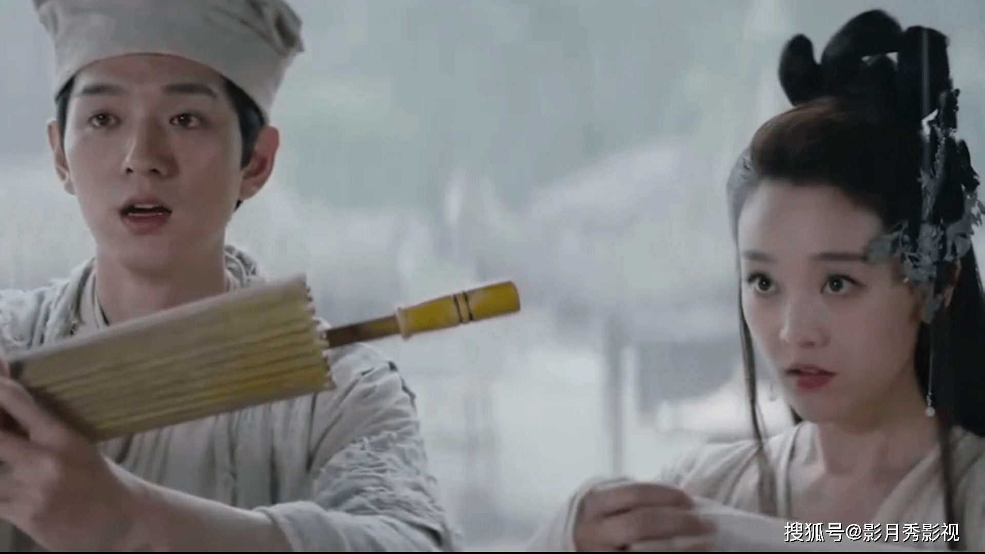 断桥相会你在寻我吗我在寻你你的伞遇到意中人才会打开