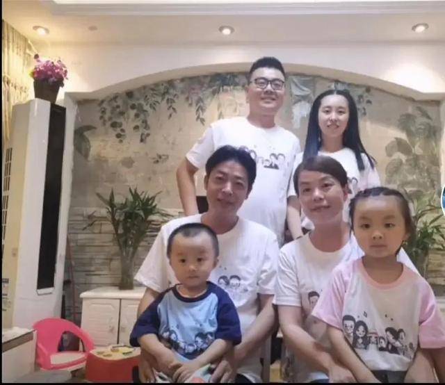 错换人生事件中,郭威的养父郭希宽也是一位军人,父爱如山沉默_父亲