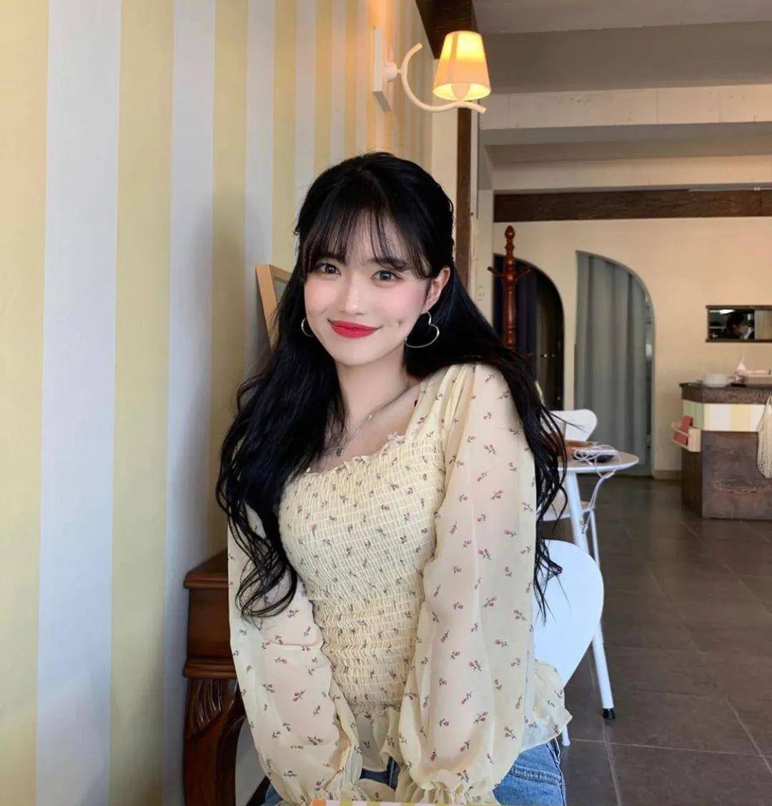 原创普通女生如何穿出少女感