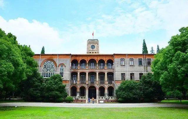 世上最好的学校 1262a95834a740beb2b7337302666844.jpeg