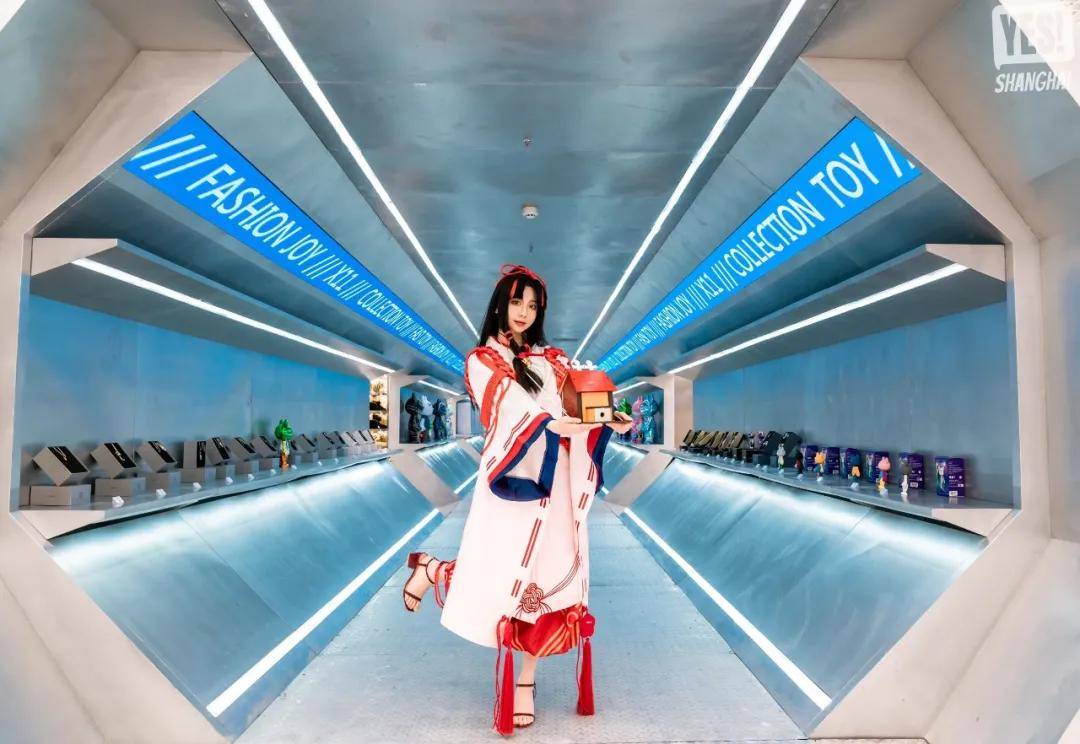 X11包下淮海中路2层独栋！建了座“潮玩博物馆”，太会玩！_上海