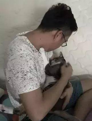 女孩子怎么安慰男朋友 180d267e36de4cb699727025cc1156b7.jpeg