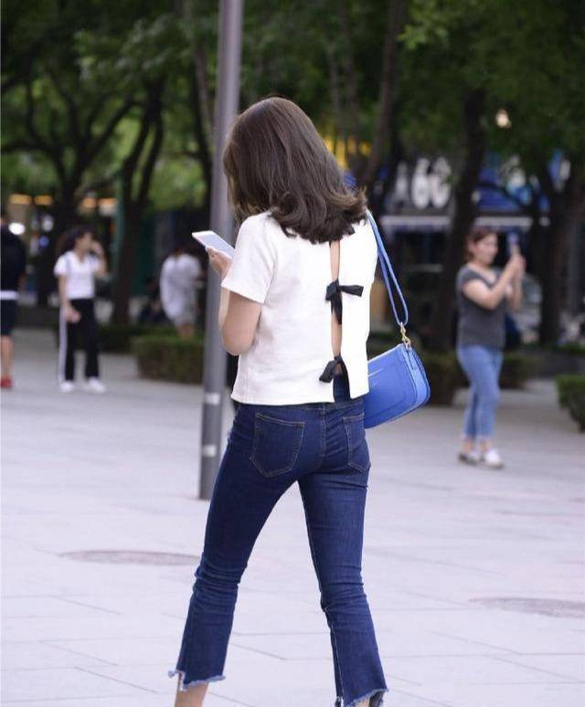 怎么样穿搭显腿长裤子 d47ca1050f3c4ac88d1ac9791f229a61.jpeg