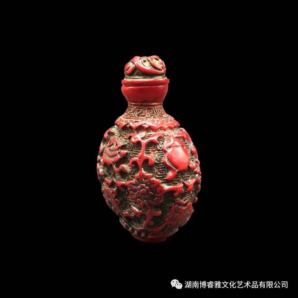品鉴：珊瑚八宝鼻烟壶_搜狐网