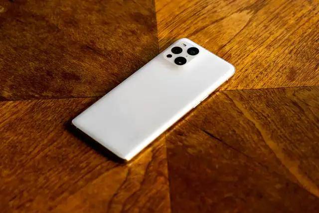 手机|真话评测OPPO FIND X3：差点让iPhone成了“备胎”