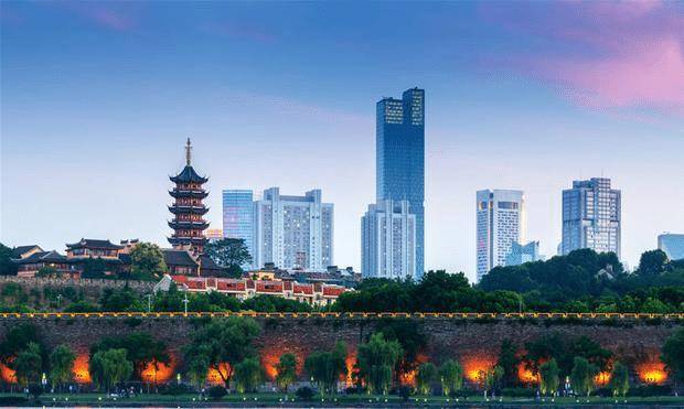 中国去掉房地产城市的gdp_为什么都说南京是安徽省会 徽京之类的 省会 南京 高铁 新浪网(3)