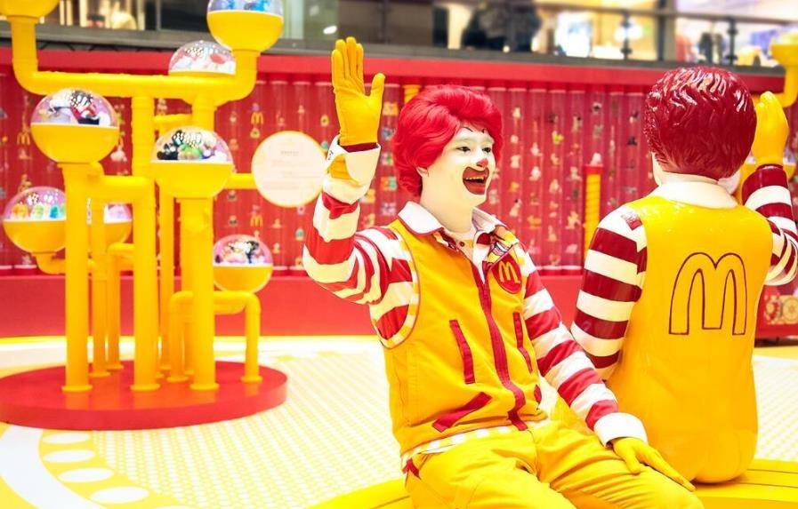 太可悲!从"儿童乐园"沦落为"老年食堂",麦当劳还能坚持多久
