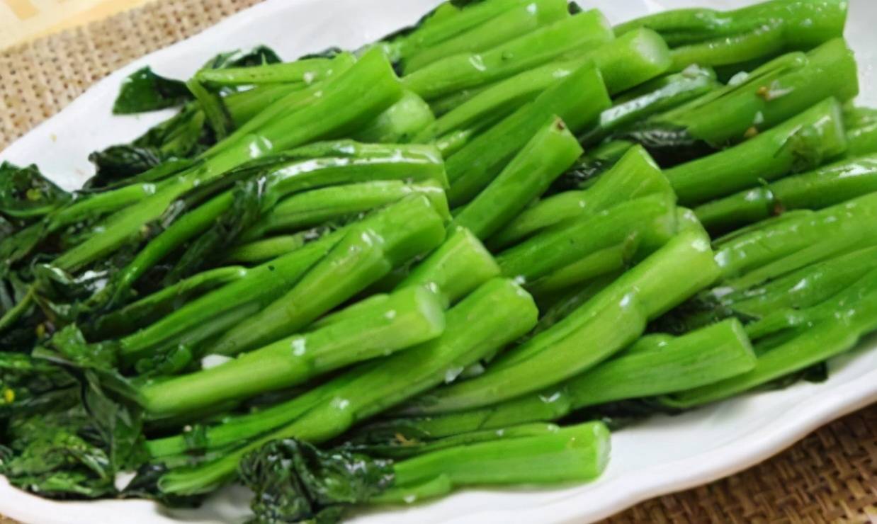 油淋菜心做法是什么菜 2aefa3c28fdf49cc812c98c9cbf1e68c.jpeg