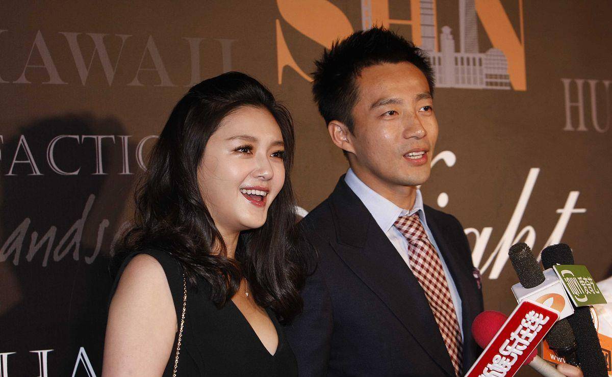 原创汪小菲道歉遭到网友的调侃跟姐道歉吧顺便跟小姨子也道个歉