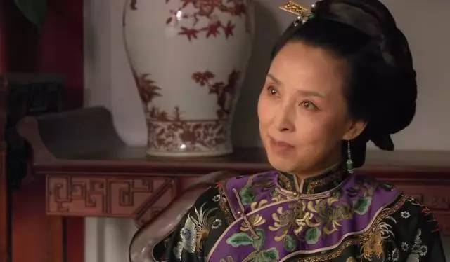 原创甄嬛传难怪眉庄初次承宠时一点也不娇羞你看她母亲教了啥