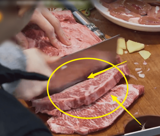 加工牛肉片 20c3ac4913f540c0b7eb09d3b749a39d.png