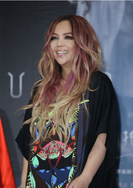 张惠妹成功减重60斤,大肥脸变小v脸,网友:这是同一个人吗?_减肥