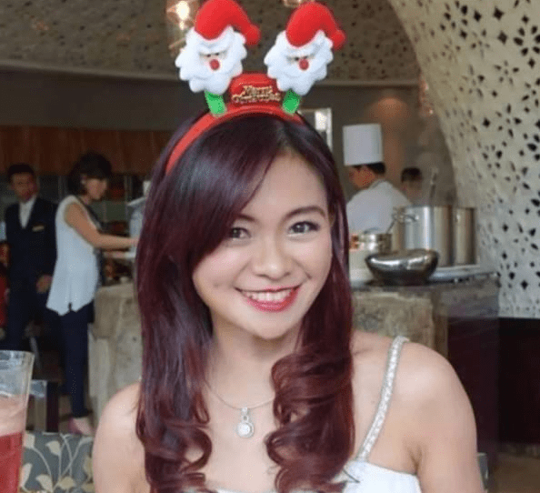 原创最年轻奶奶走红和儿子同框像夫妻儿媳妇我没她看着年轻