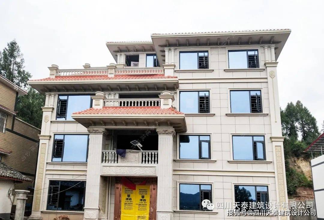 四川南充三层欧式乡村别墅落地实景 美爆了全村 南充施工队建房_老家